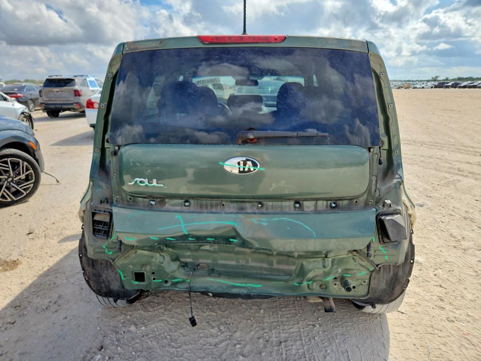 2014 Kia Soul მანქანა იყიდება აუქციონზე, vin: KNDJN2A28E7023509, აუქციონის ნომერი: 70847576
