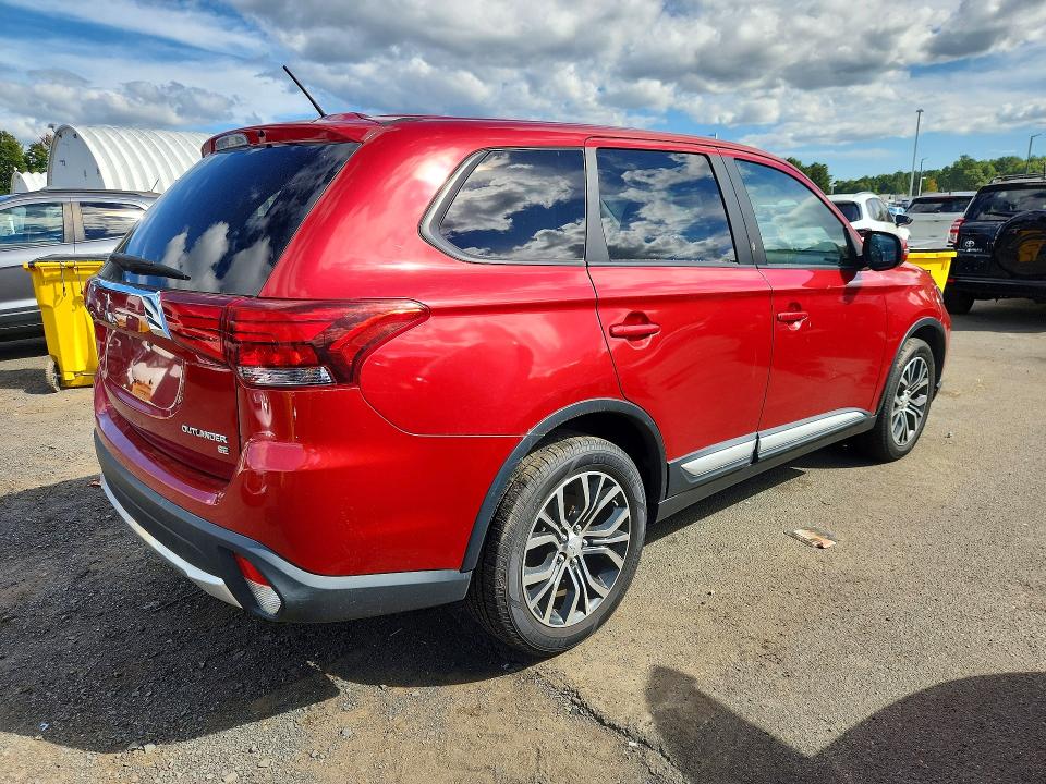 Продаж на аукціоні авто 2016 Mitsubishi Outlander, vin: JA4AZ3A32GZ004684, номер лоту: 70241386