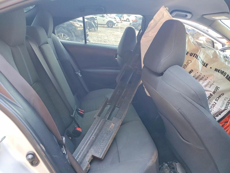 68016886 :رقم المزاد ، 5YFS4RCE2LP043032 vin ، 2020 Toyota Corolla مزاد بيع