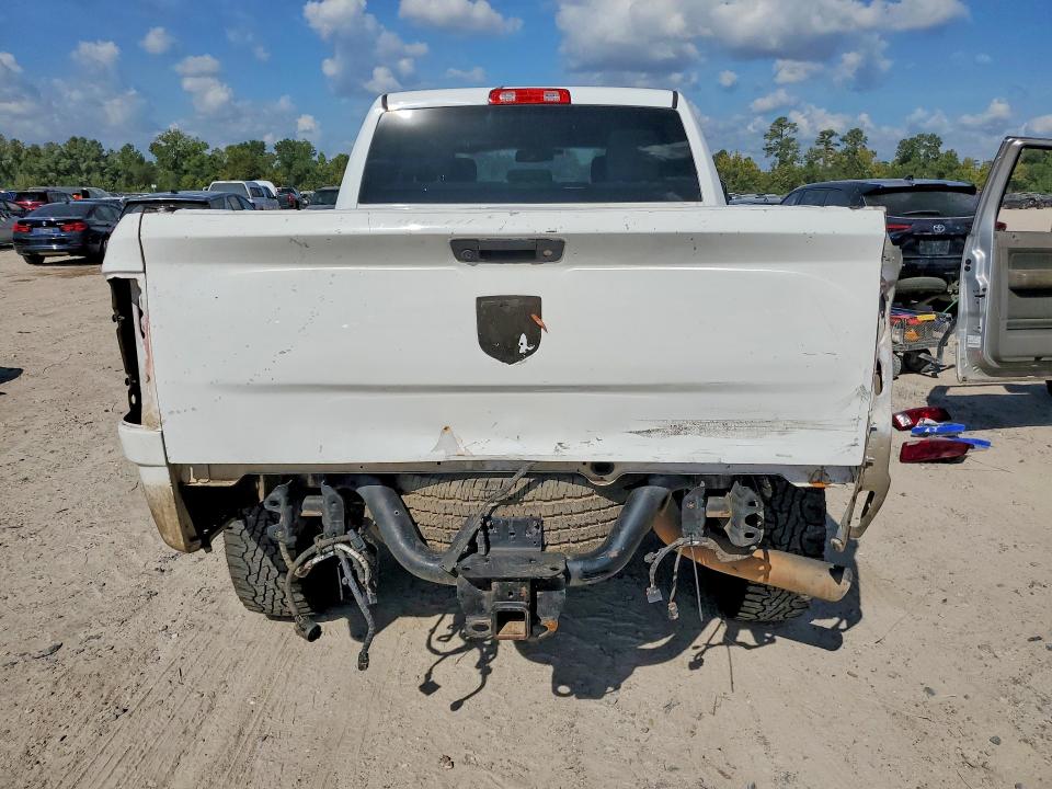 Продаж на аукціоні авто 2018 Ram 2500, vin: 3C6UR5CL7JG315473, номер лоту: 69072396