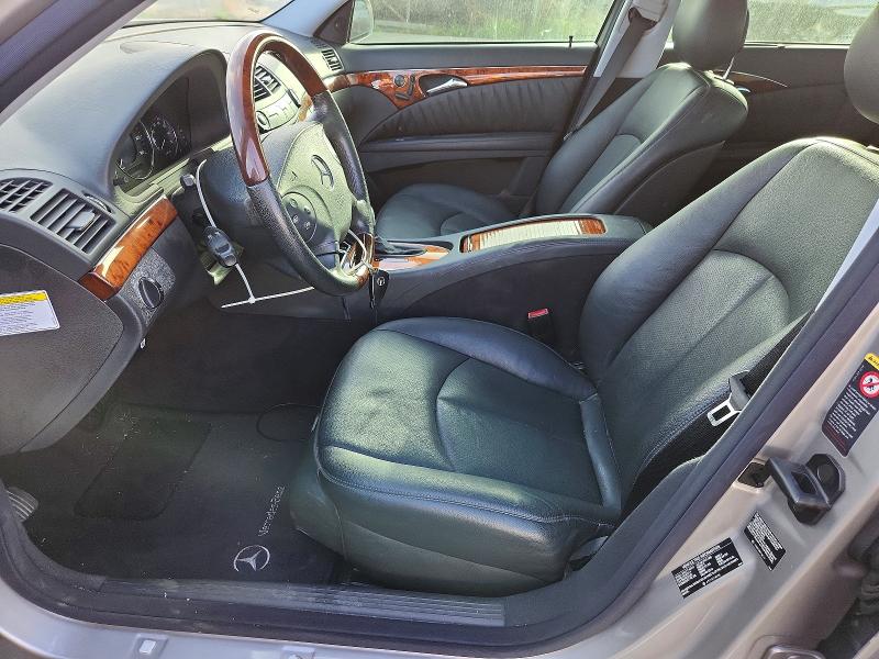 70329996 :رقم المزاد ، WDBUF65J95A664172 vin ، 2005 Mercedes-benz E مزاد بيع