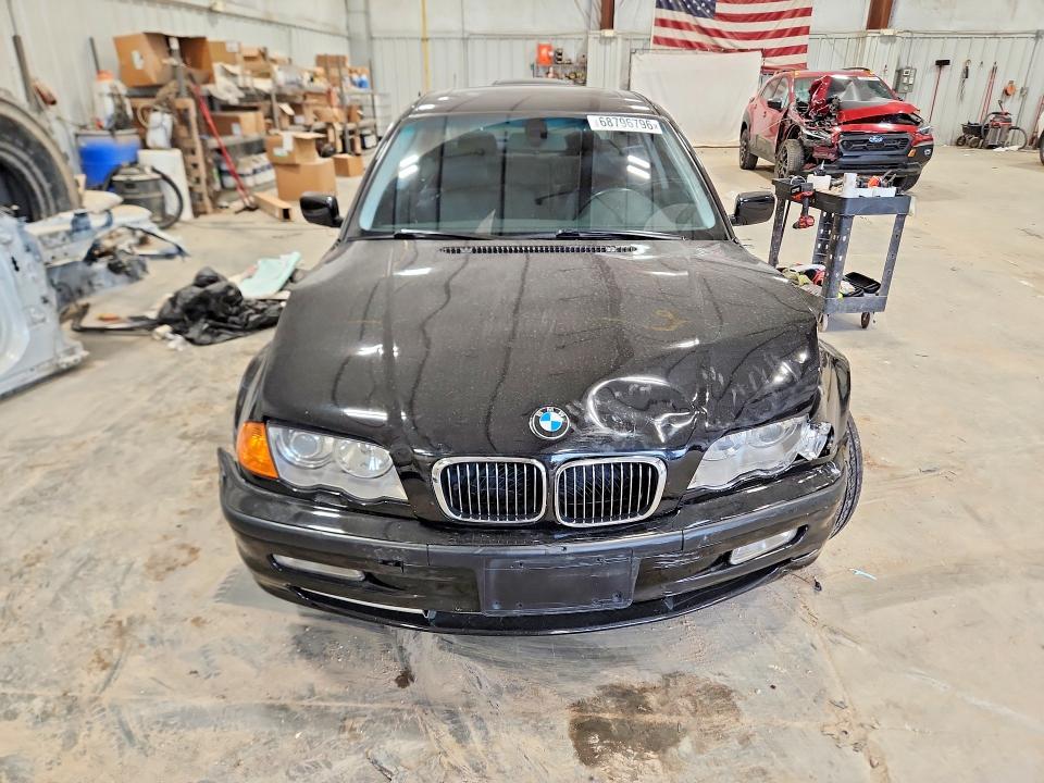 2001 Bmw 330 მანქანა იყიდება აუქციონზე, vin: WBAAV53481FJ69597, აუქციონის ნომერი: 68796796