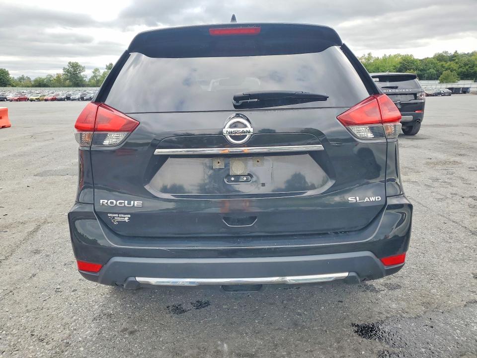 70865116 :رقم المزاد ، JN8AT2MV9JW310454 vin ، 2018 Nissan Rogue مزاد بيع