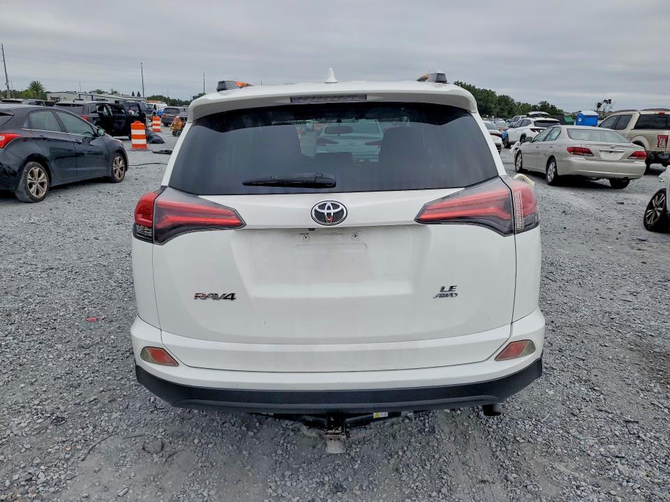 70371616 :رقم المزاد ، 2T3BFREV5GW410489 vin ، 2016 Toyota Rav4 مزاد بيع