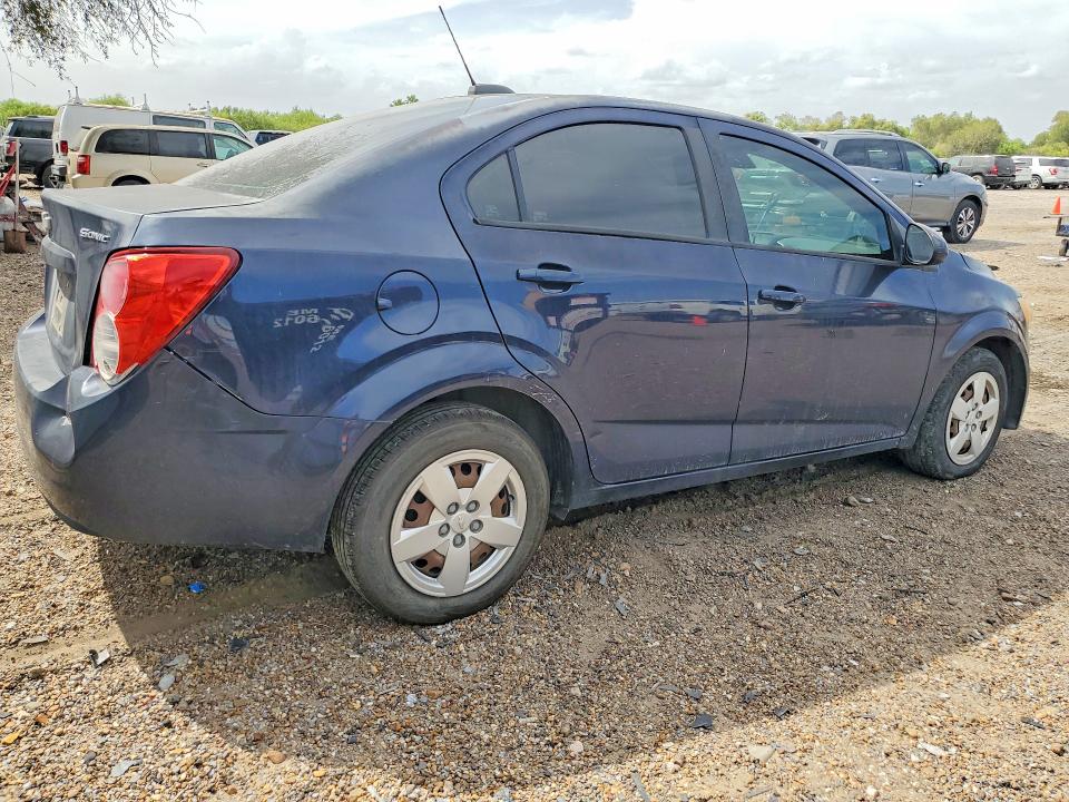 Продажа на аукционе авто 2015 Chevrolet Sonic, vin: 1G1JA5SHXF4114499, номер лота: 69172416