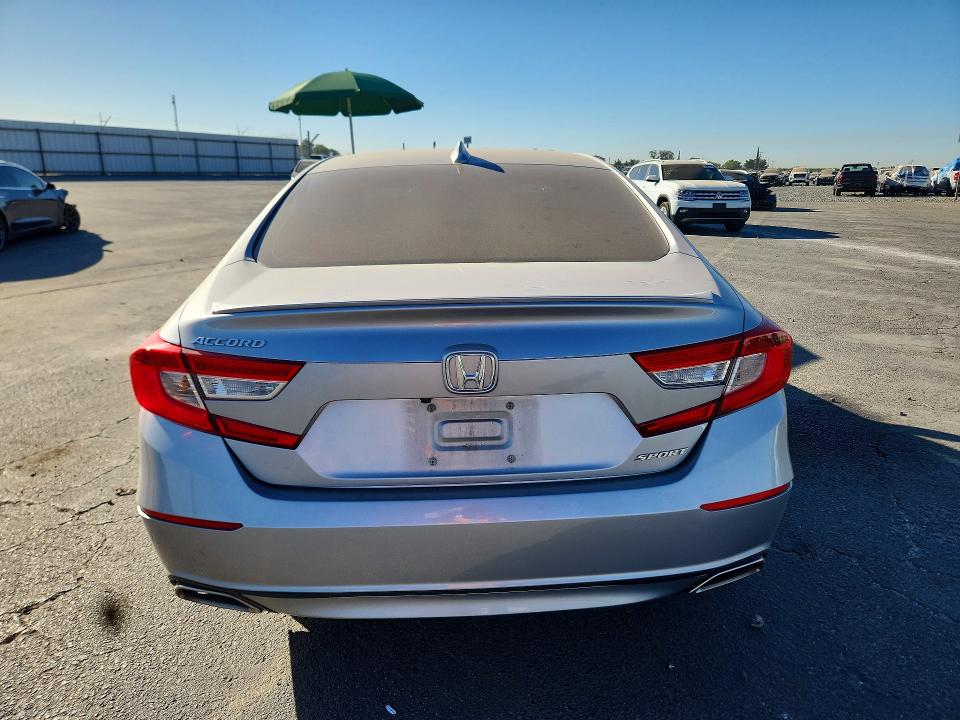 68266636 :رقم المزاد ، 1HGCV1F34LA139215 vin ، 2020 Honda Accord مزاد بيع