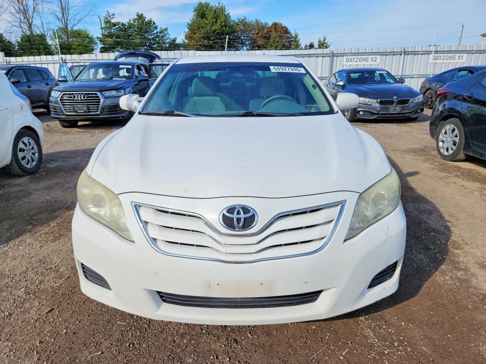 Aukcja sprzedaży 2011 Toyota Camry, vin: 4T1BF3EK4BU717012, numer aukcji: 68927946