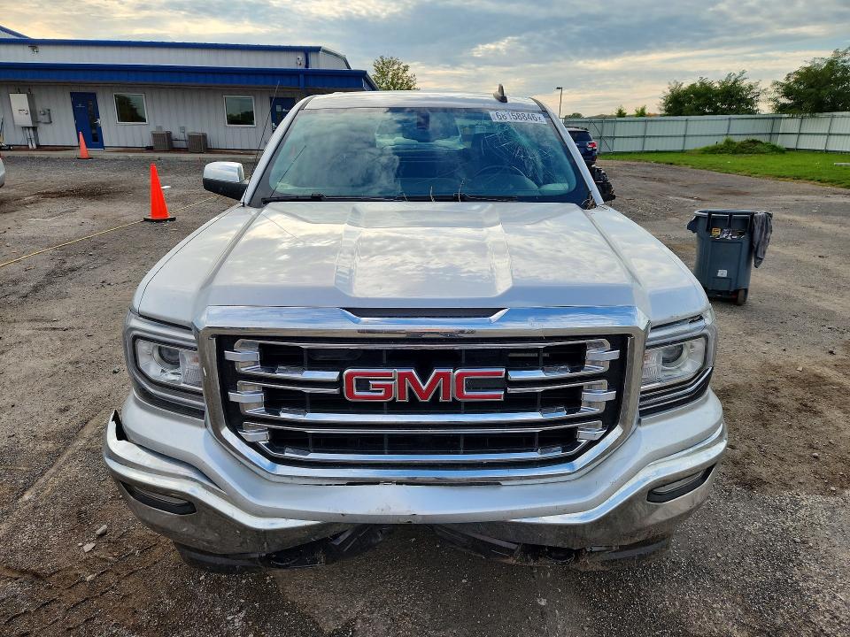 68158846 :رقم المزاد ، 3GTU2NEC4JG523899 vin ، 2018 Gmc Sierra مزاد بيع