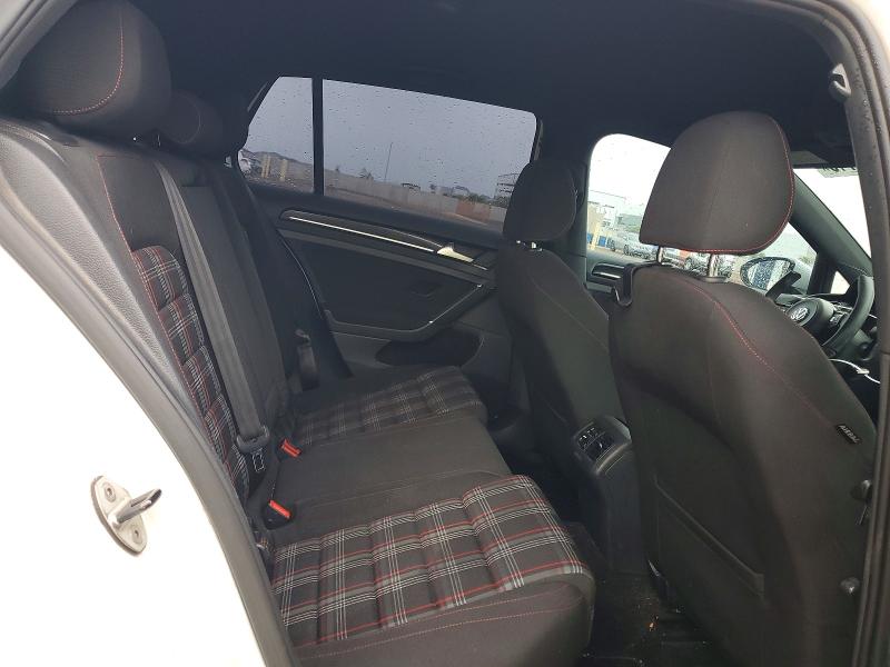 Продаж на аукціоні авто 2015 Volkswagen Gti, vin: 3VW4T7AU1FM091799, номер лоту: 70672146
