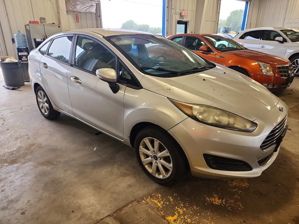 2014 Ford Fiesta მანქანა იყიდება აუქციონზე, vin: 3FADP4BJ9EM142545, აუქციონის ნომერი: 67472656