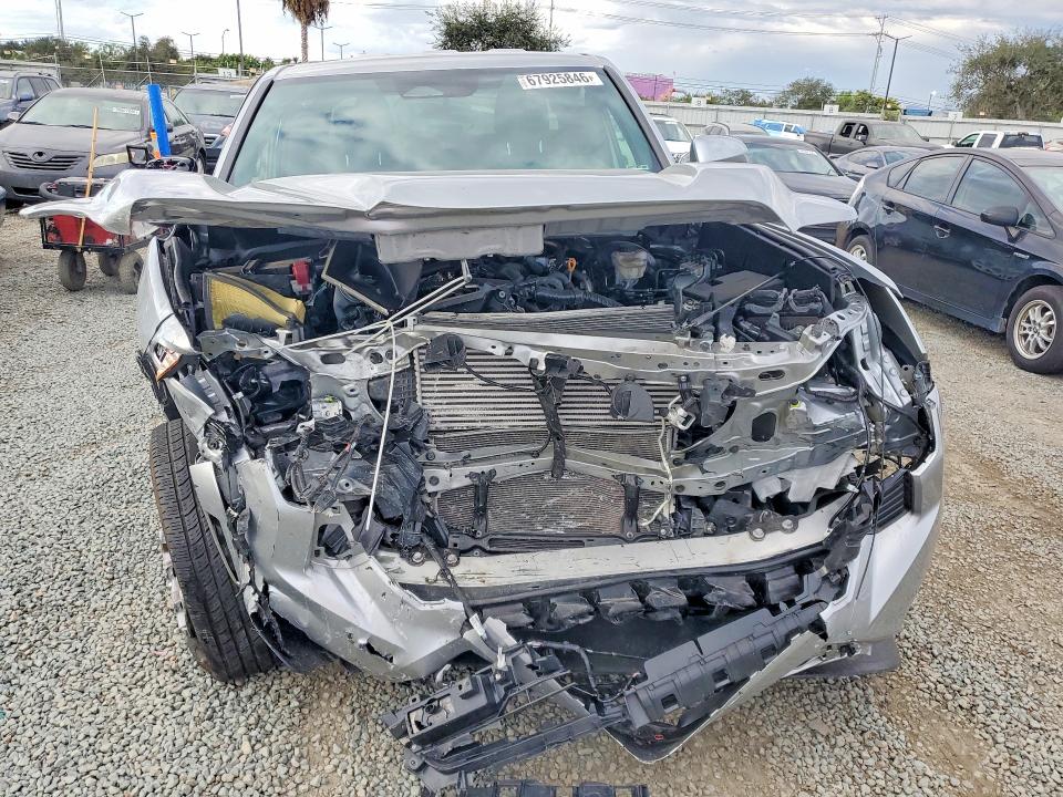 2025 Toyota Tacoma მანქანა იყიდება აუქციონზე, vin: 3TMKB5FN7SM039042, აუქციონის ნომერი: 67925846