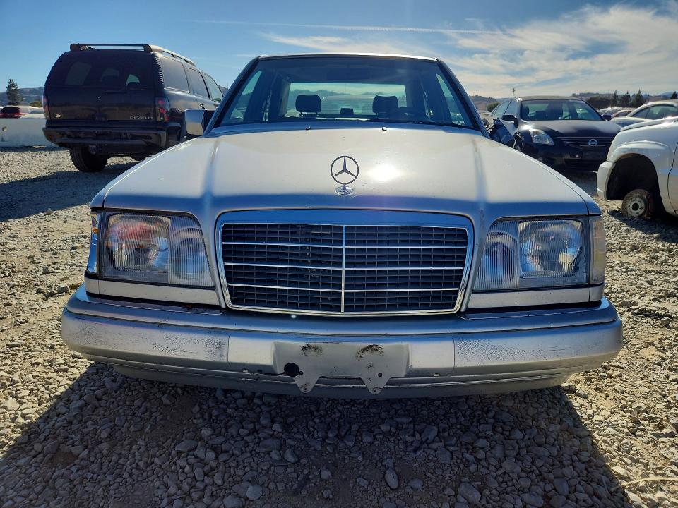 Продаж на аукціоні авто 1995 Mercedes-benz E, vin: WDBEA32E8SC224081, номер лоту: 68188616