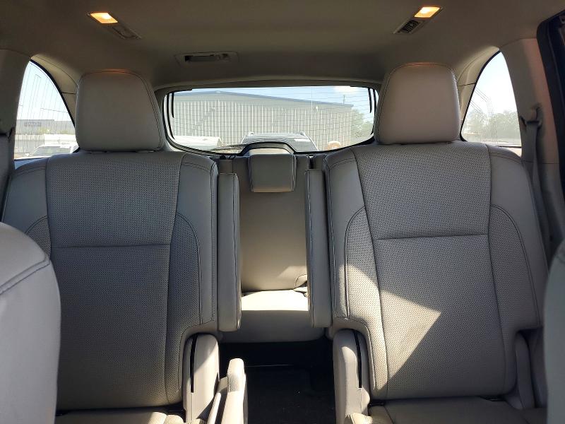 67971256 :رقم المزاد ، 5TDDZRFH4JS496279 vin ، 2018 Toyota Highlander مزاد بيع