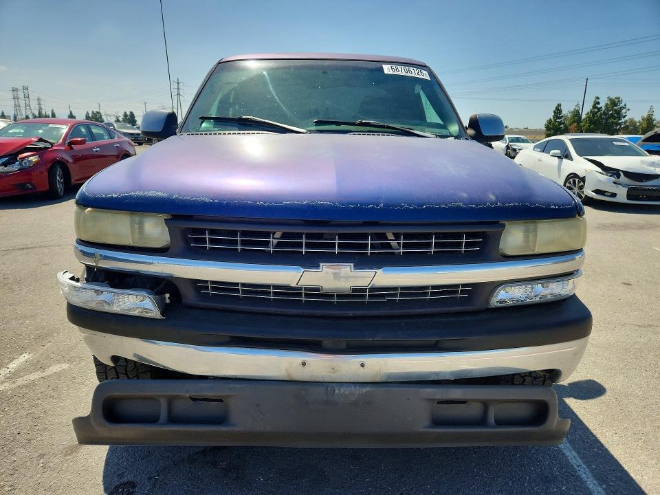 68706126 :رقم المزاد ، 2GCEC19V0Y1151907 vin ، 2000 Chevrolet Silverado مزاد بيع