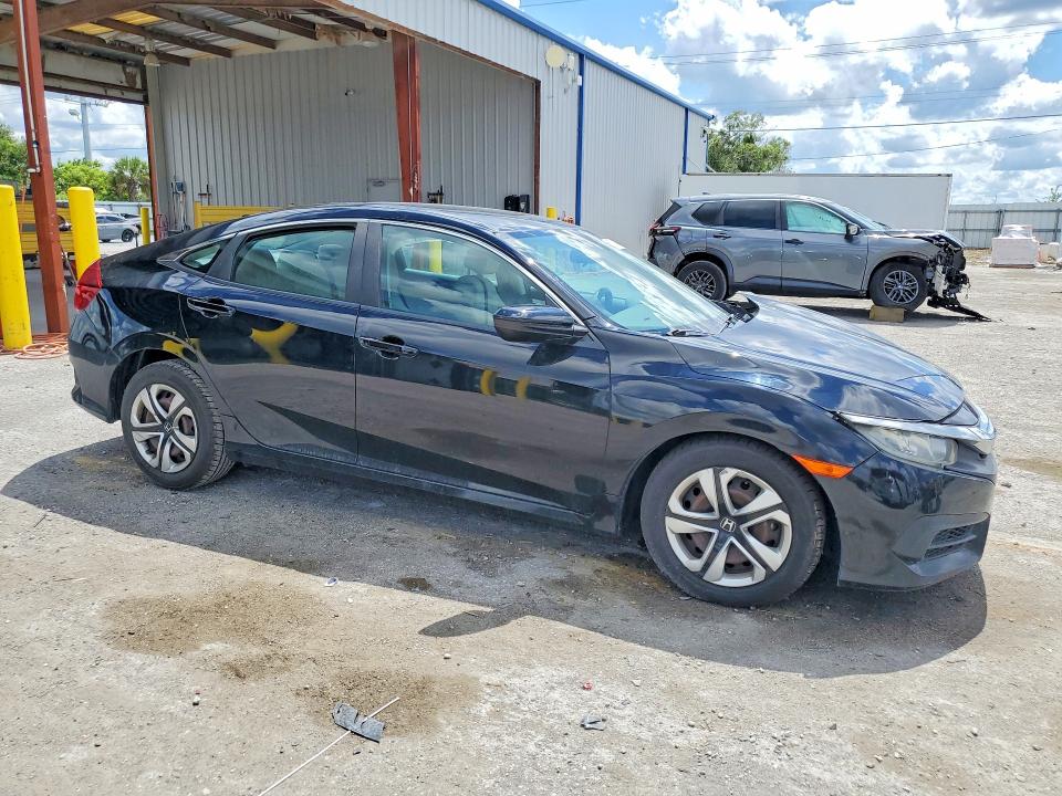 2018 Honda Civic მანქანა იყიდება აუქციონზე, vin: 19XFC2F55JE042320, აუქციონის ნომერი: 69759406