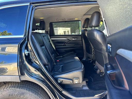 Продаж на аукціоні авто 2019 Toyota Highlander, vin: 5TDJZRFHXKS606062, номер лоту: 66165736