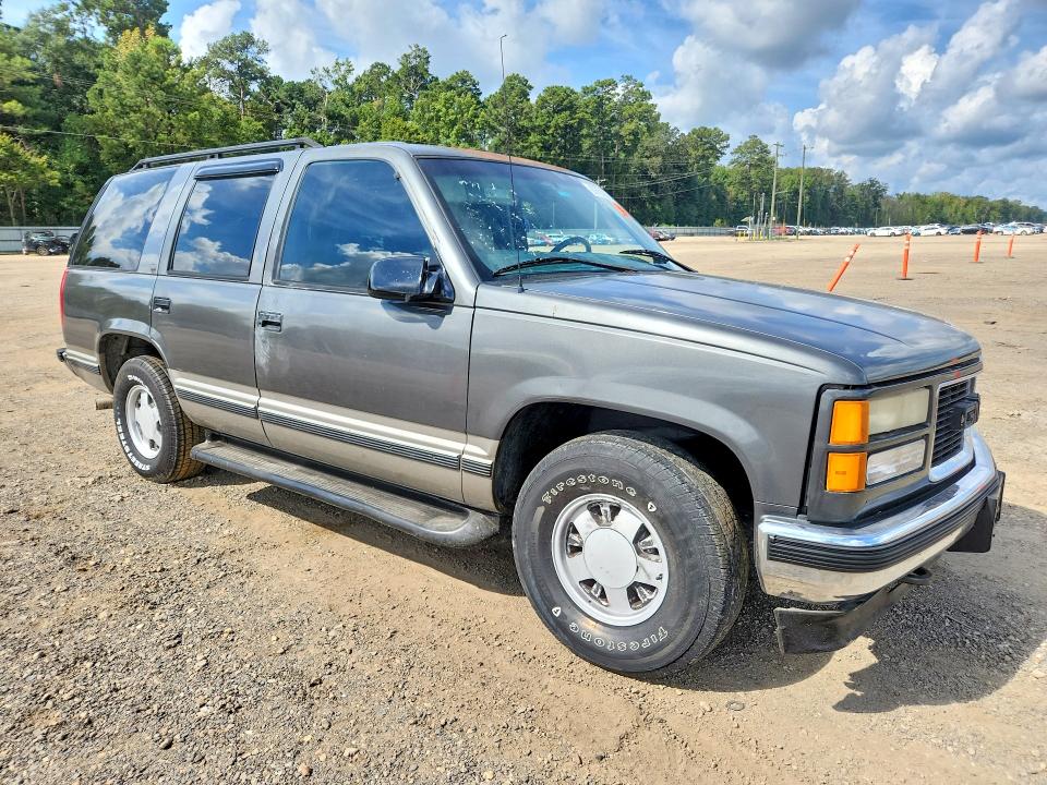 67701056 :رقم المزاد ، 1GKEC13R8XJ788323 vin ، 1999 Gmc Yukon مزاد بيع