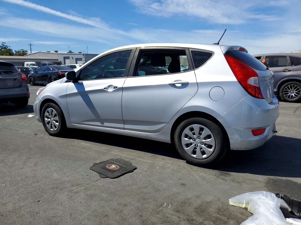 68226086 :رقم المزاد ، KMHCT5AE2HU342755 vin ، 2017 Hyundai Accent مزاد بيع