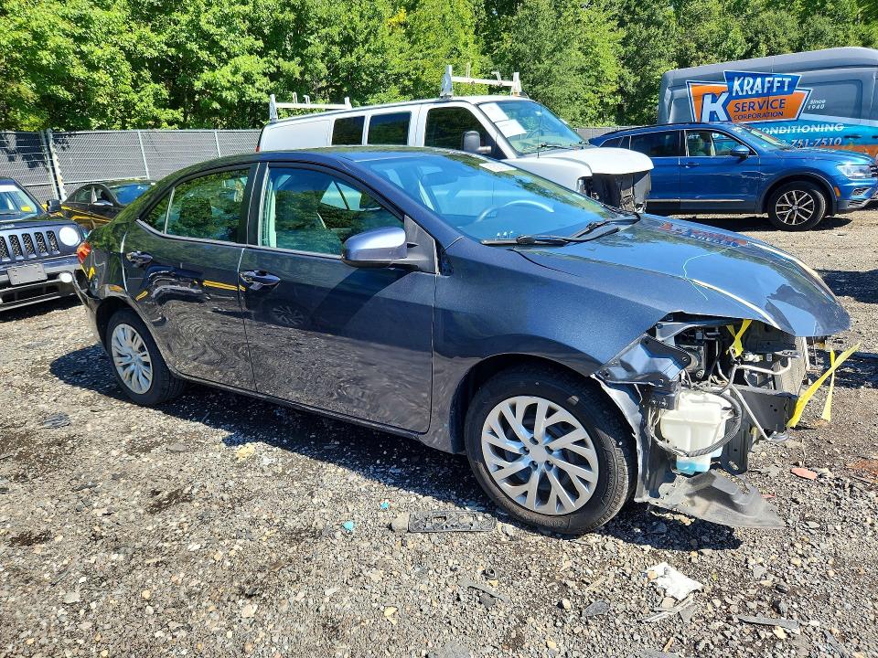 67597866 :رقم المزاد ، 2T1BURHE0HC922075 vin ، 2017 Toyota Corolla مزاد بيع