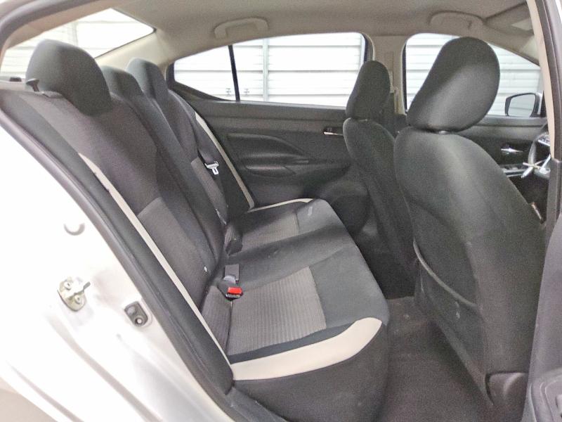 66547736 :رقم المزاد ، 3N1CN8EV8LL864869 vin ، 2020 Nissan Versa مزاد بيع