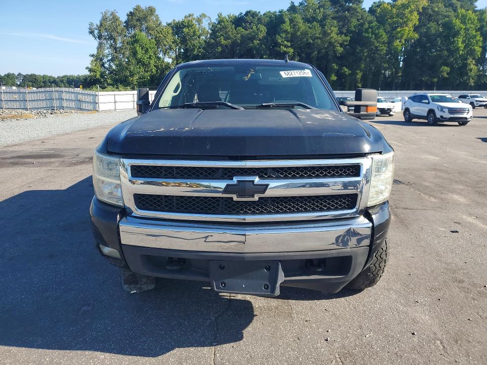 Продажа на аукционе авто 2008 Chevrolet Silverado, vin: 2GCEK13M281144637, номер лота: 68271206