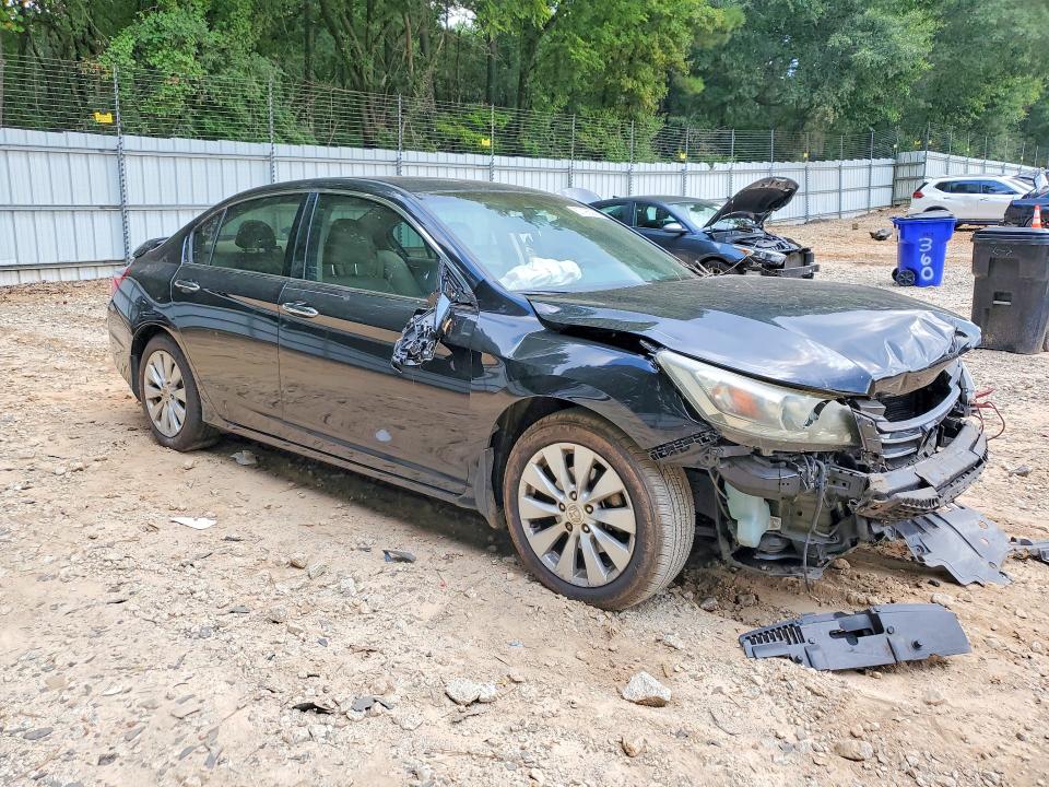 2013 Honda Accord მანქანა იყიდება აუქციონზე, vin: 1HGCR3F8XDA036782, აუქციონის ნომერი: 67498366
