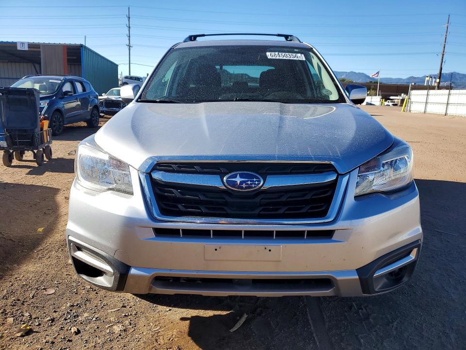 Продажа на аукционе авто 2018 Subaru Forester, vin: JF2SJAEC8JG585192, номер лота: 68450356