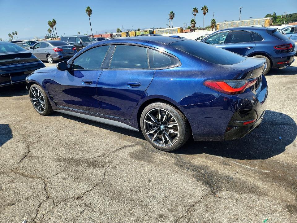 68265086 :رقم المزاد ، WBY33AW02NFM62368 vin ، 2022 Bmw I4 مزاد بيع