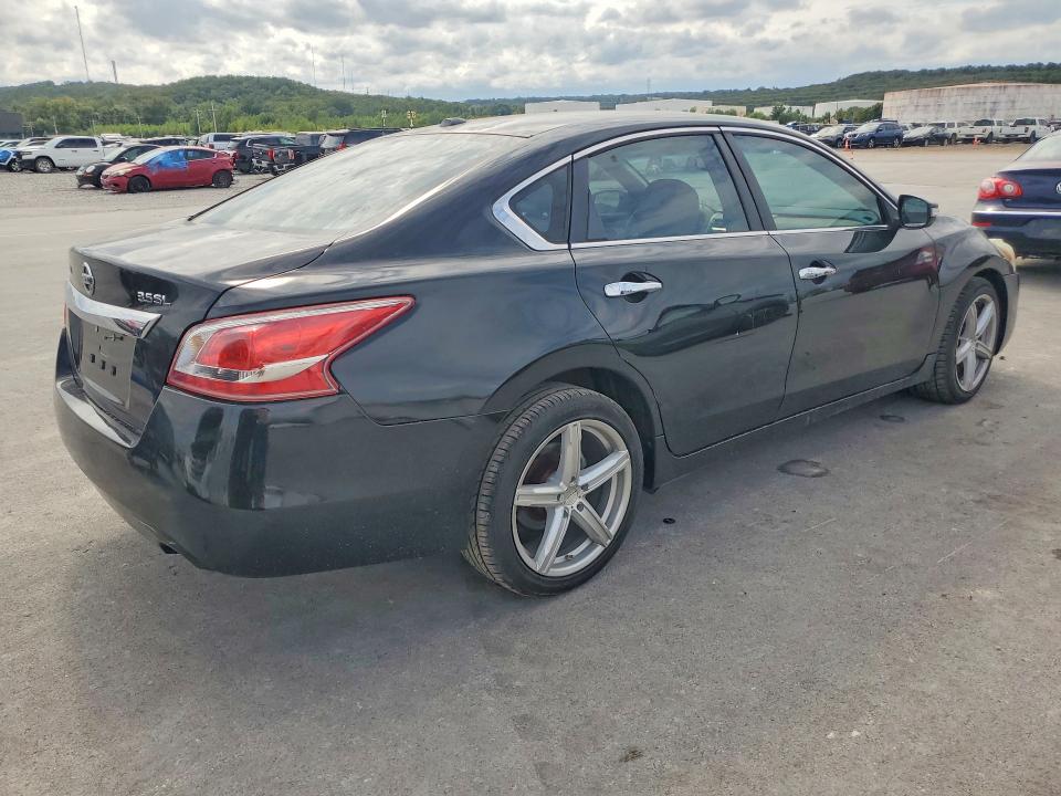 Продажа на аукционе авто 2013 Nissan Altima, vin: 1N4BL3AP0DN437850, номер лота: 71248936