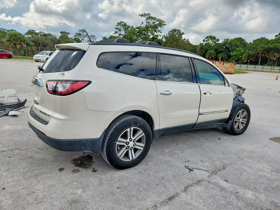 69199026 :رقم المزاد ، 1GNKRHKD5FJ112378 vin ، 2015 Chevrolet Traverse مزاد بيع