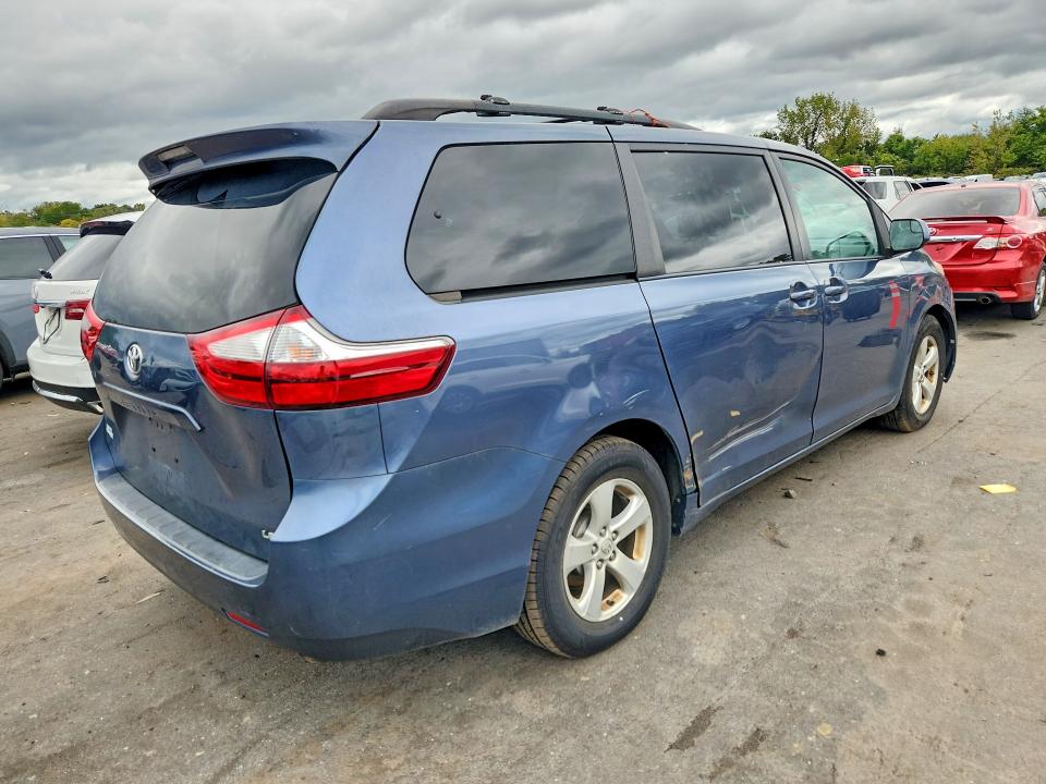 Aukcja sprzedaży 2017 Toyota Sienna, vin: 5TDKZ3DC4HS776290, numer aukcji: 70018216