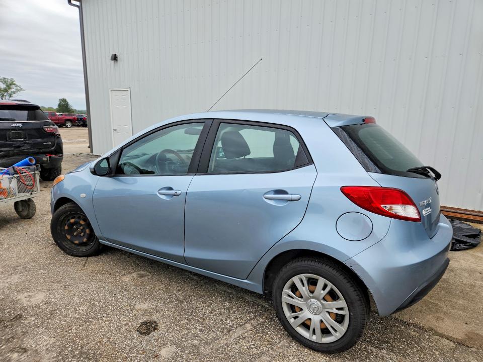2013 Mazda Mazda2 მანქანა იყიდება აუქციონზე, vin: JM1DE1KY8D0170723, აუქციონის ნომერი: 71098806