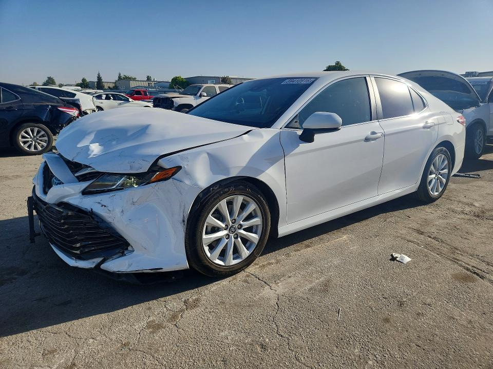 Продаж на аукціоні авто 2020 Toyota Camry, vin: 4T1C11AK5LU922790, номер лоту: 69410916