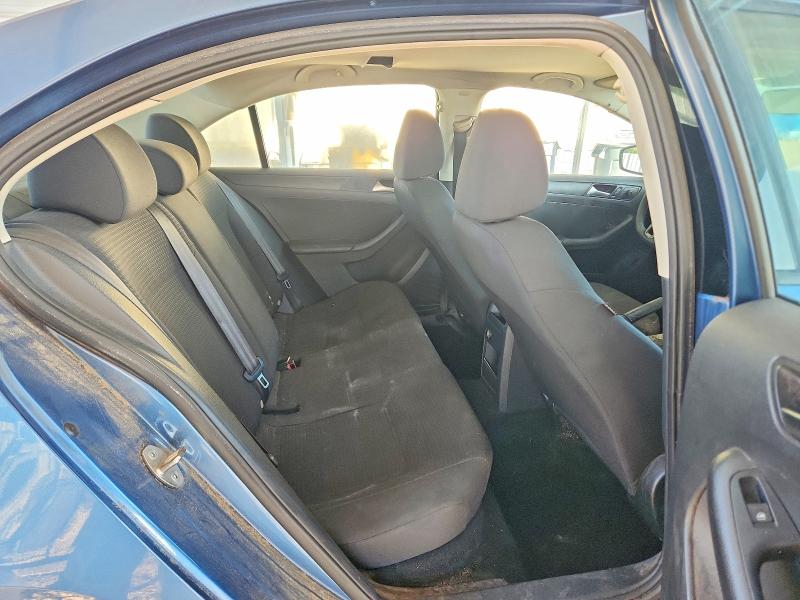 68008346 :رقم المزاد ، 3VW2K7AJ3FM315557 vin ، 2015 Volkswagen Jetta مزاد بيع