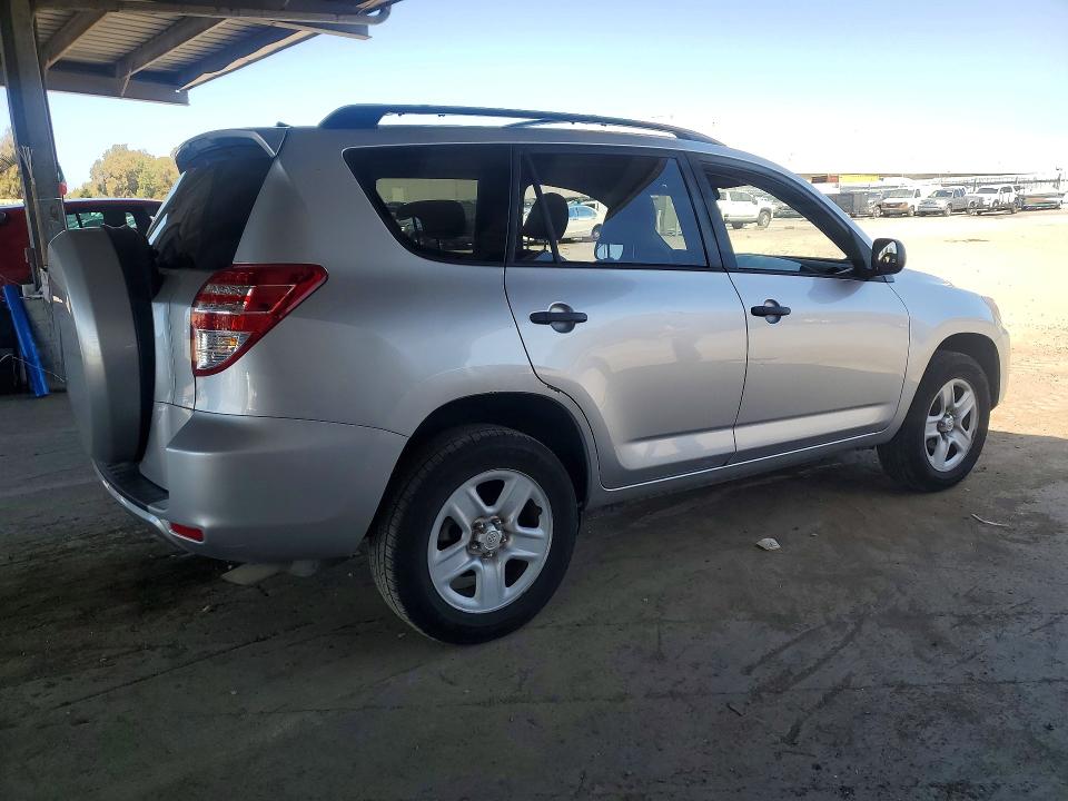 69168566 :رقم المزاد ، 2T3ZF4DVXBW068453 vin ، 2011 Toyota Rav4 مزاد بيع