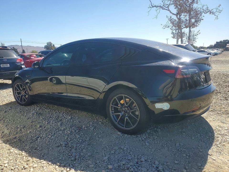 Продаж на аукціоні авто 2021 Tesla Model 3, vin: 5YJ3E1EA1MF877707, номер лоту: 71046006