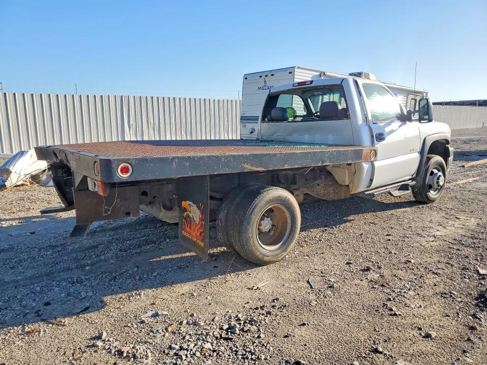 2001 Chevrolet Silverado მანქანა იყიდება აუქციონზე, vin: 1GBJC34U91E325300, აუქციონის ნომერი: 68200186