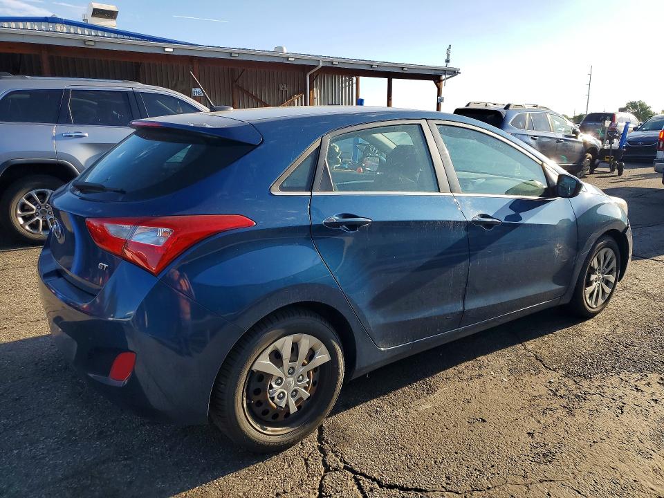 2016 Hyundai Elantra Gt მანქანა იყიდება აუქციონზე, vin: KMHD35LH3GU284245, აუქციონის ნომერი: 68254656