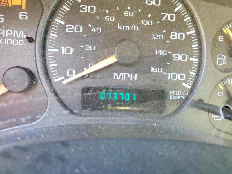 2001 Chevrolet Silverado მანქანა იყიდება აუქციონზე, vin: 1GBJC34U91E325300, აუქციონის ნომერი: 68200186