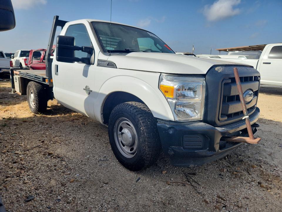 68257046 :رقم المزاد ، 1FTRF3ATXEEA98139 vin ، 2014 Ford F350 مزاد بيع