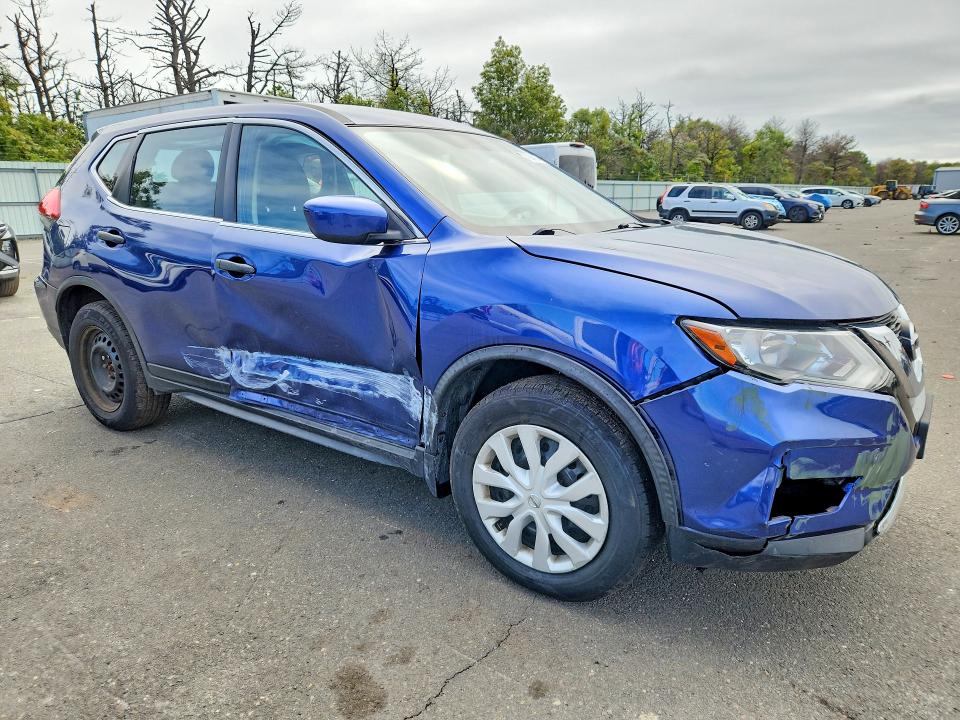 Продажа на аукционе авто 2017 Nissan Rogue, vin: JN8AT2MV0HW011140, номер лота: 70848146