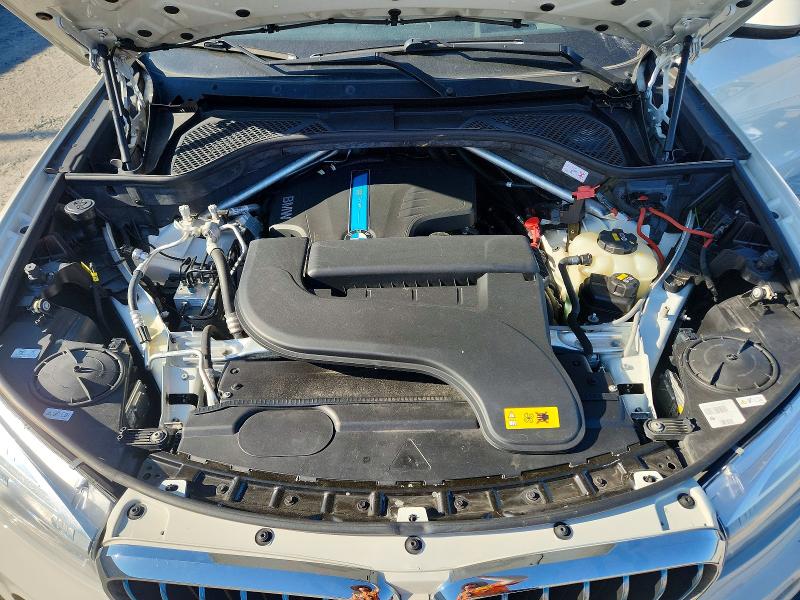 68040696 :رقم المزاد ، 5UXKT0C55J0W01993 vin ، 2018 Bmw X5 مزاد بيع