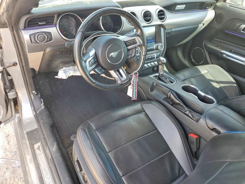 68972826 :رقم المزاد ، 1FATP8UH2N5101189 vin ، 2022 Ford Mustang مزاد بيع