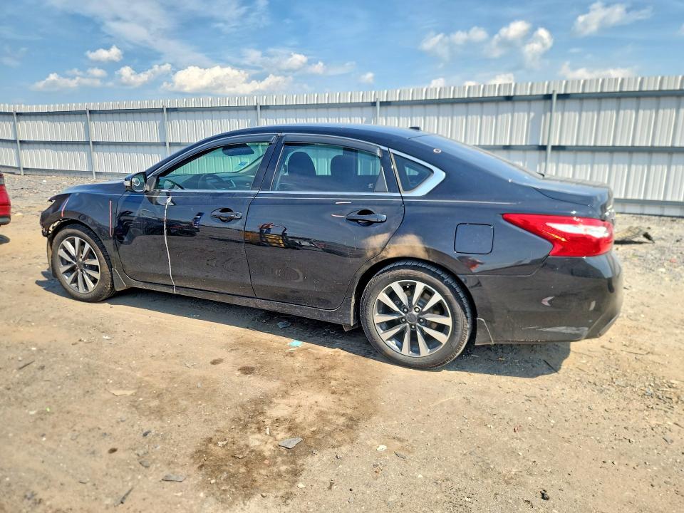 2017 Nissan Altima მანქანა იყიდება აუქციონზე, vin: 1N4AL3AP1HC115683, აუქციონის ნომერი: 66594126