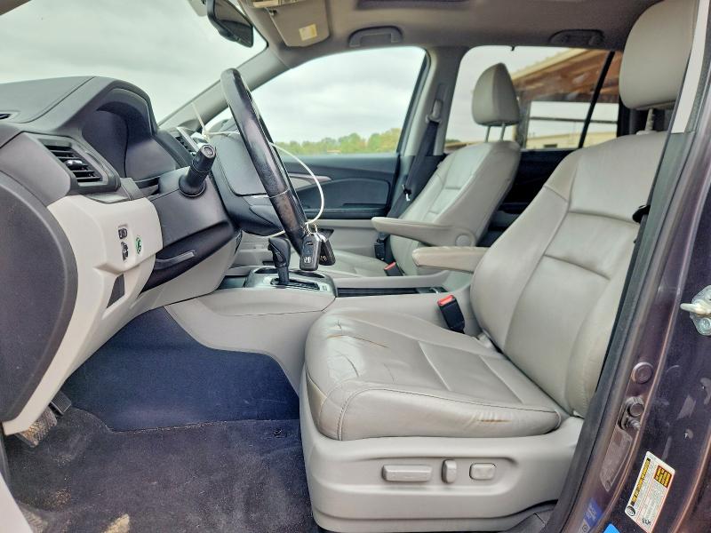 Продаж на аукціоні авто 2017 Honda Pilot, vin: 5FNYF5H80HB013675, номер лоту: 69546286