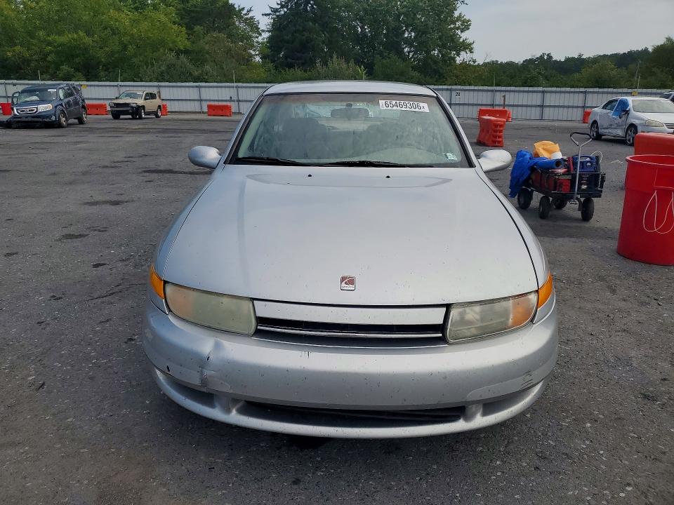 65469306 :رقم المزاد ، 1G8JW52R61Y506568 vin ، 2001 Saturn L300 مزاد بيع