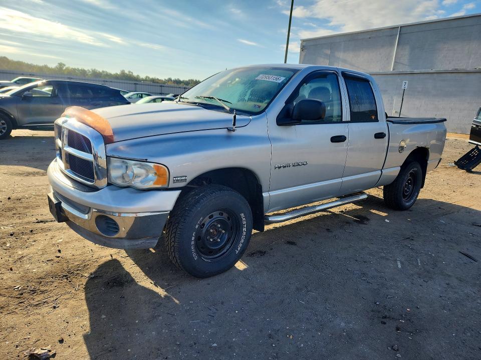 70953156 :رقم المزاد ، 1D7HU18DX4S530769 vin ، 2004 Dodge Ram 1500 مزاد بيع