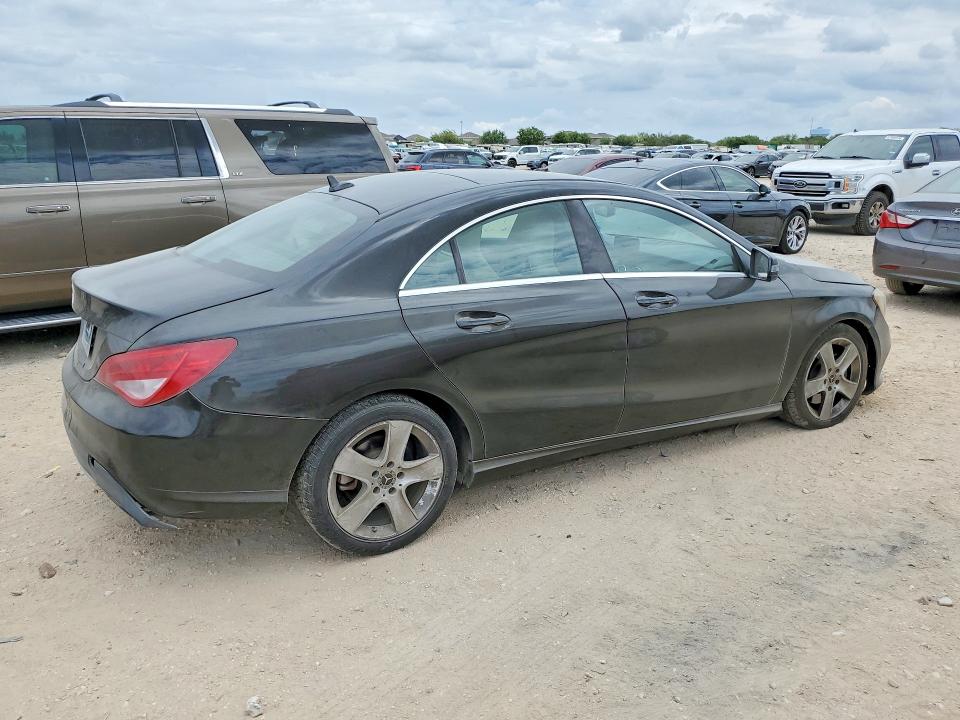 67749616 :رقم المزاد ، WDDSJ4EB3KN740032 vin ، 2019 Mercedes-benz Cla مزاد بيع