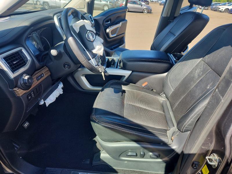 68714026 :رقم المزاد ، 1N6AA1ED6MN505680 vin ، 2021 Nissan Titan مزاد بيع