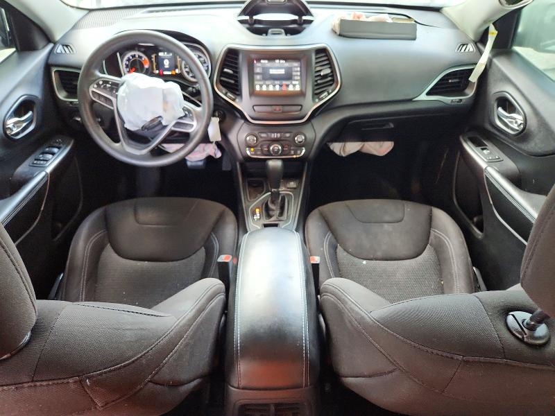 67591876 :رقم المزاد ، 1C4PJLCB8LD614298 vin ، 2020 Jeep Cherokee مزاد بيع